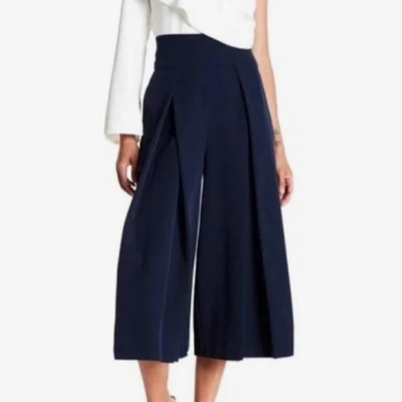 Milly Italian Fabric CADY Culottes CHARCOAL GRAY 4 beautiful fall winter fabric - Picture 3 of 8